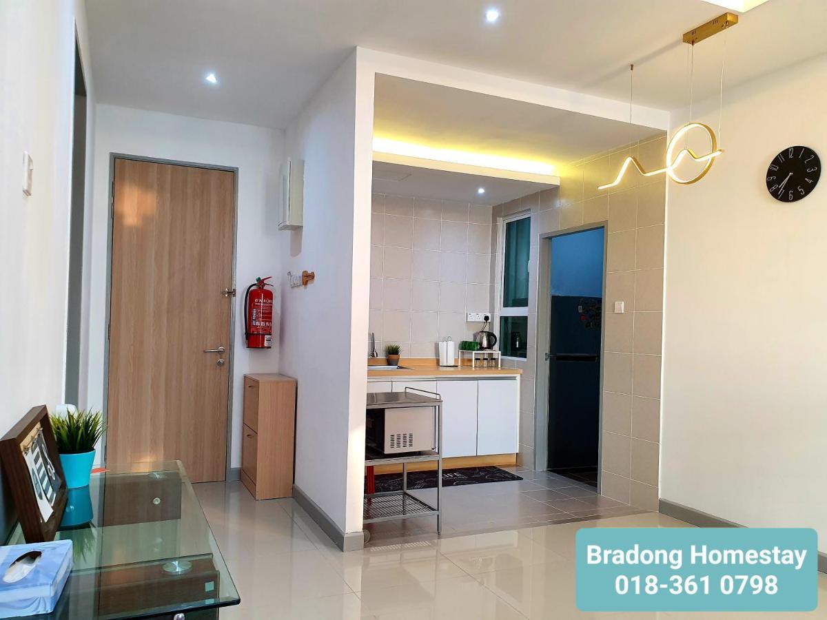 Bradong Homestay - Musllm Only, 3 Queen Bedrooms, Seaview, Infinity Pool, Gym, Near Drawbridge & Ktcc Mall Kuala Terengganu Exterior photo